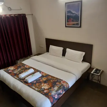 Gobind Bhawan Heritage Hotel Haridwar Room photo