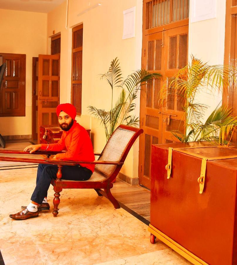 Gobind Bhawan Heritage Hotel 3*